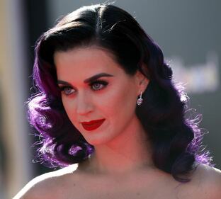 Katy Perry, sexy e ricca: 135 milioni di dollari nel 2015 23