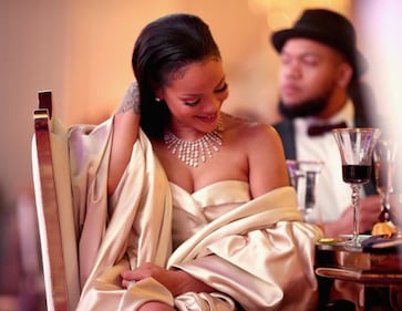 Rihanna, top trasparente su Instagram 15