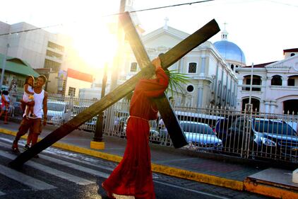 Via Crucis nelle Filippine 2