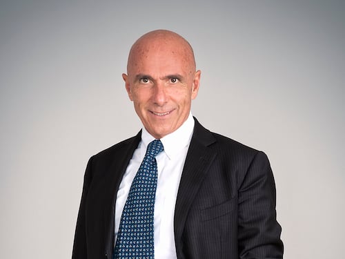 Azimut: ricavi record nel 2024, confermati gli obiettivi sul 2025 con 10 mld di raccolta