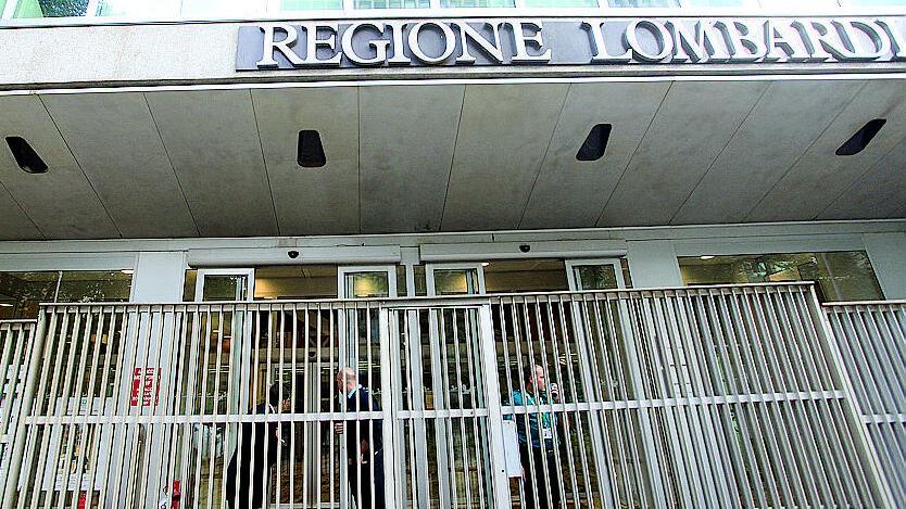 Foto, viaggi e regali: i rimborsi Pd