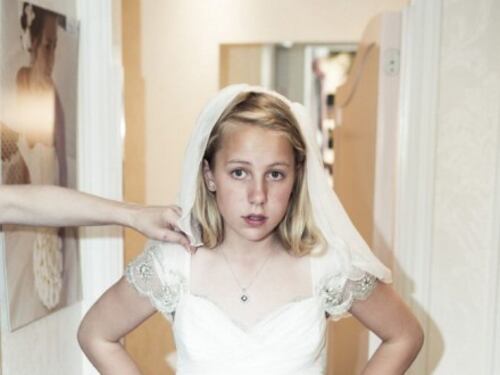 Bambina sposa a 12 anni, la campagna choc