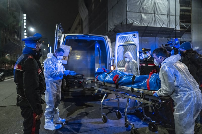Medico trovato sgozzato a Milano dietro alla Stazione Centrale 2