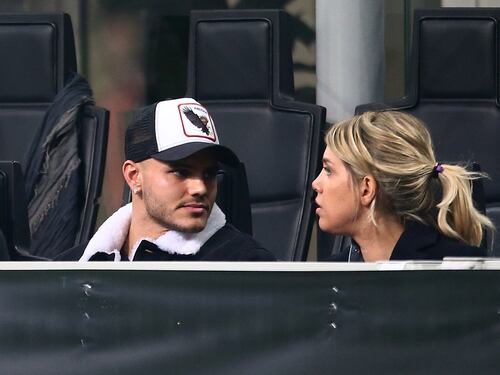 "Sono single...": l'assurda foto di Icardi. Così deride Wanda Nara