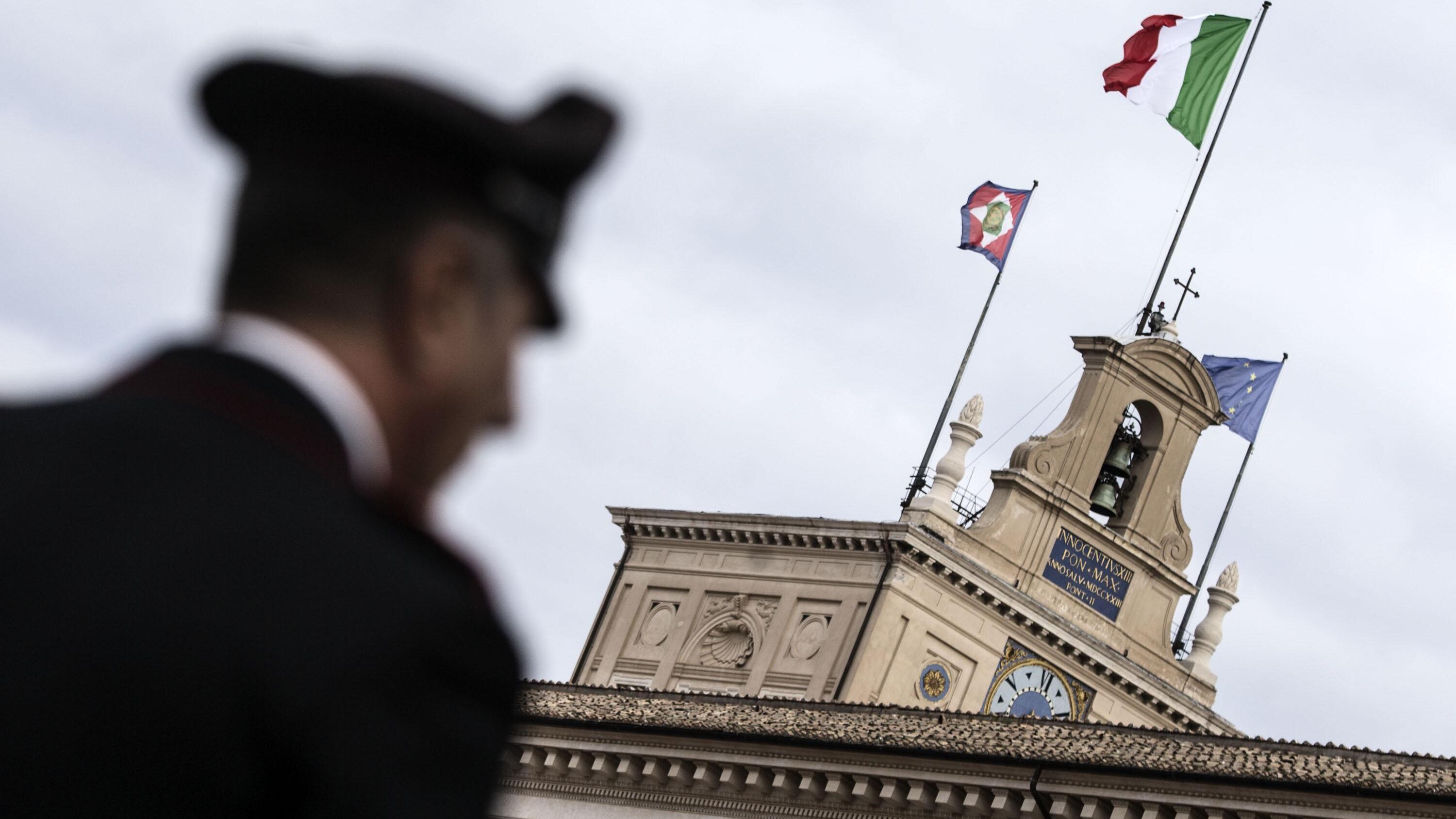 Corsa al Colle, in casa Pd volano minacce e pizzini