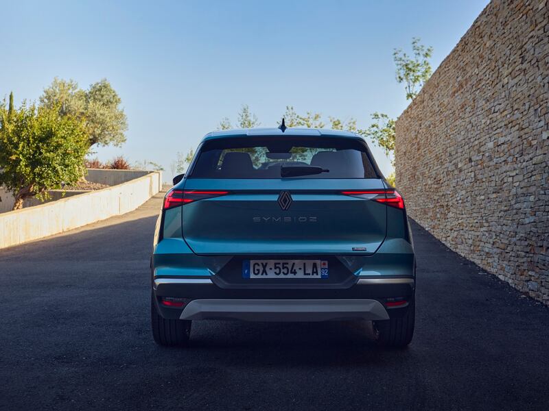 Renault Symbioz E-Tech: guarda la gallery del nuovo crossover full-hybrid 18