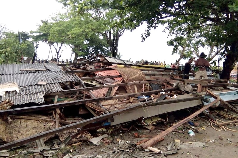 L'Indonesia devastata dalla furia dello tsunami 4