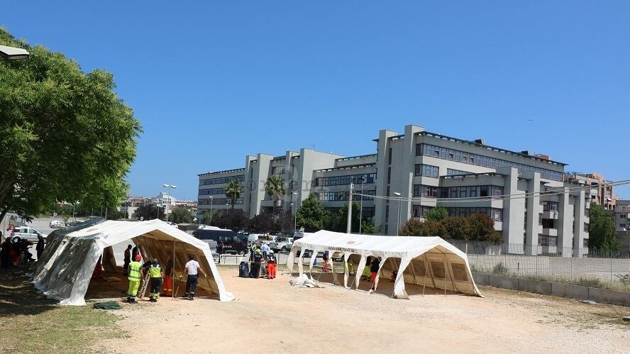A Bari il tribunale in tenda. Oltraggio alla giustizia