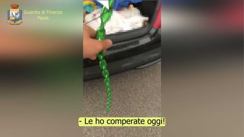 Fermata banda di spacciatori, le immagini dei pestaggi 7