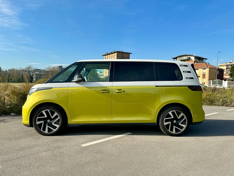 Volkswagen ID.Buzz, guarda la gallery del nuovo VAN 100% elettrico 10