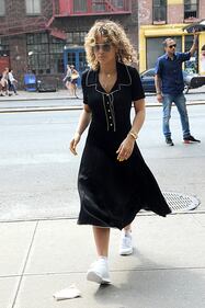 Rita Ora sexy in reggiseno 20
