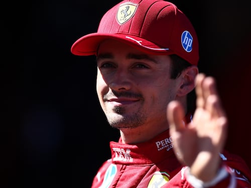 Il nuovo fondo funziona. E la Ferrari è in prima fila con Leclerc