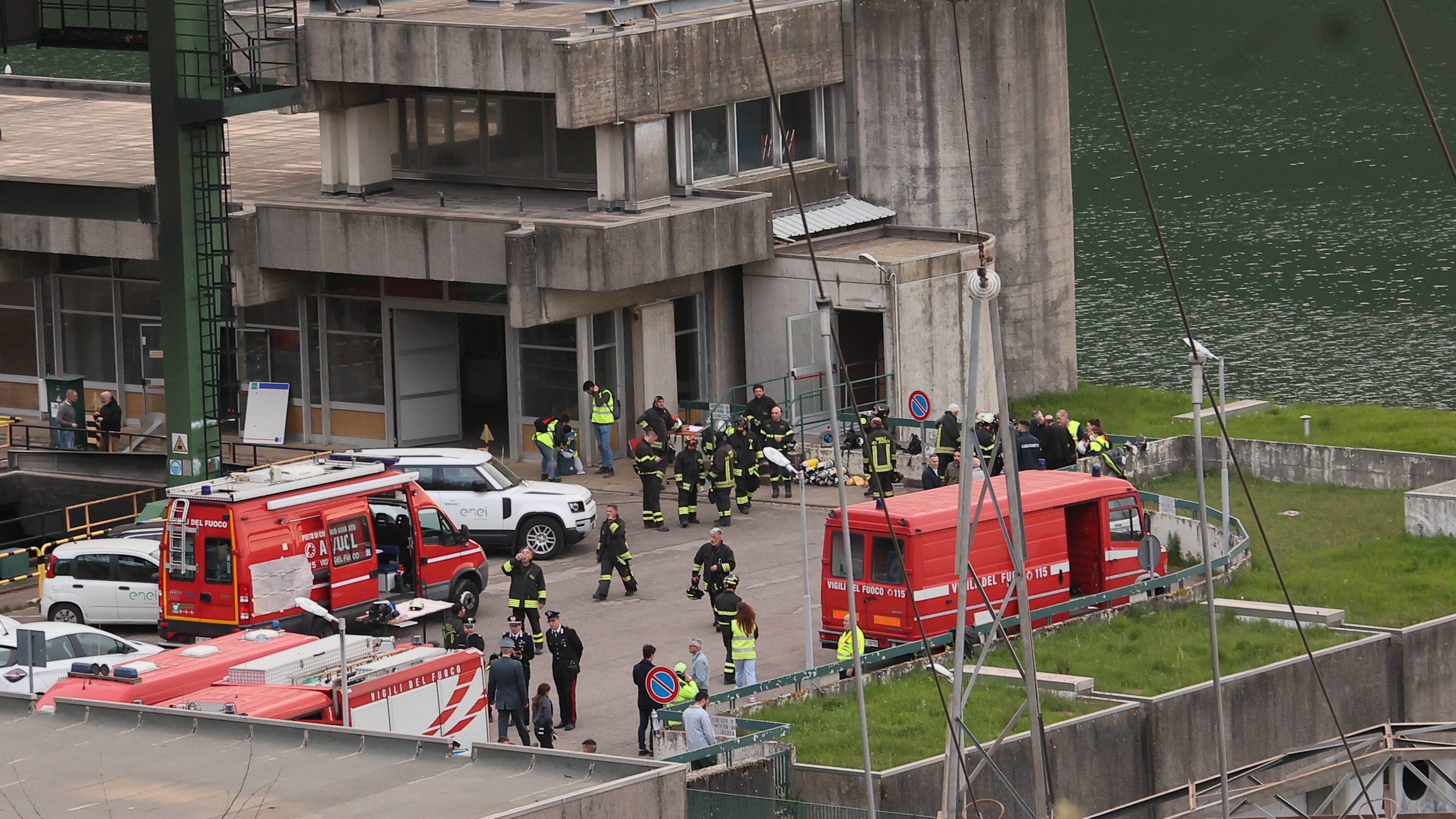 Il collaudo, l'esplosione, poi l'incendio: cosa è successo a Suviana