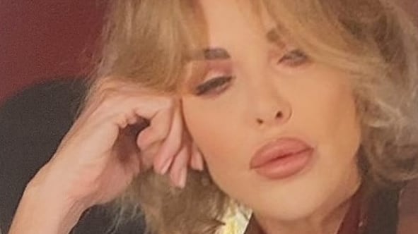 Il dramma di Alba Parietti: "Ho avuto un tumore al collo dell'utero. Ricordo bene..."