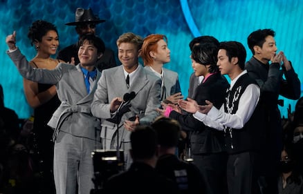 L'assalto al mondo della Corea, BTS vincitori di tre categorie agli AMAs 5