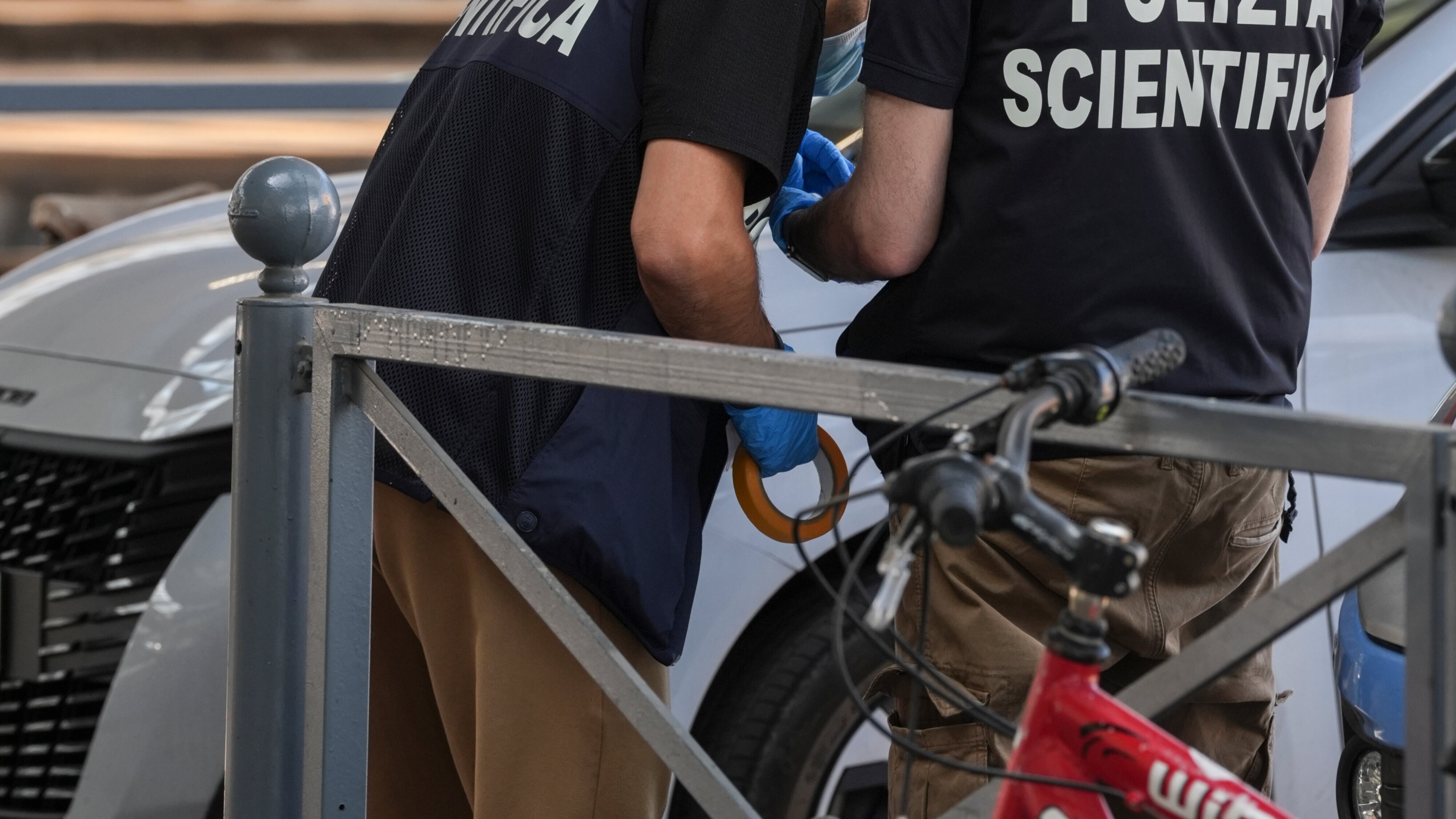 Ucciso in stazione, il fermato: "Ero lì ma non l'ho colpito"