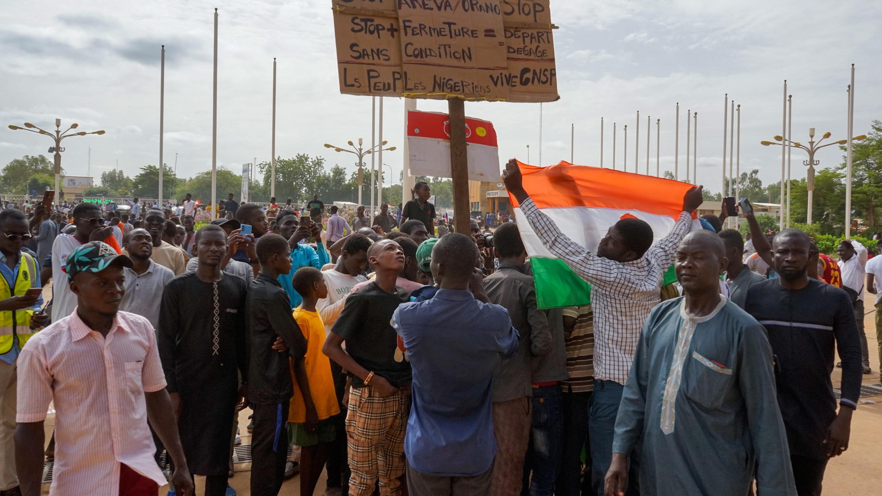 Il Niger rischia una crisi umanitaria, ma nasce il "comitato di resistenza"