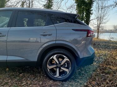 Nissan Qashqai e-Power, guarda le foto 12