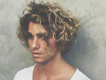 Jay Alvarrez e Alexis Ren, i due modelli, sexy, affascinanti e sempre in vacanza 10