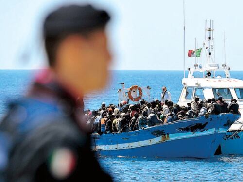 La Pinotti: "I rifugiati siano liberi di girare in tutta la Ue"