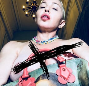 Madonna, topless a sorpresa su Instagram 2