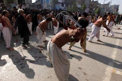 Gli sciiti del Pakistan commemorano l'Ashura 18