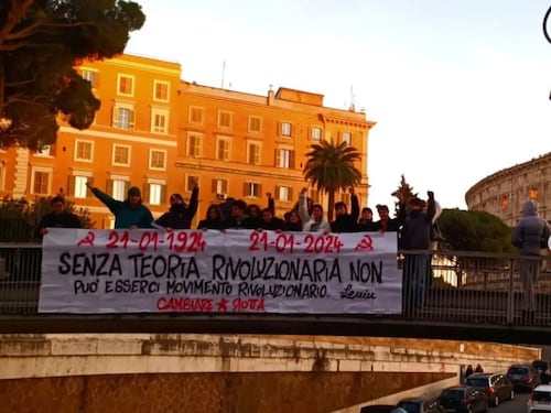 "Maestro rivoluzionario...". Il delirio dei collettivi rossi che evocano Lenin