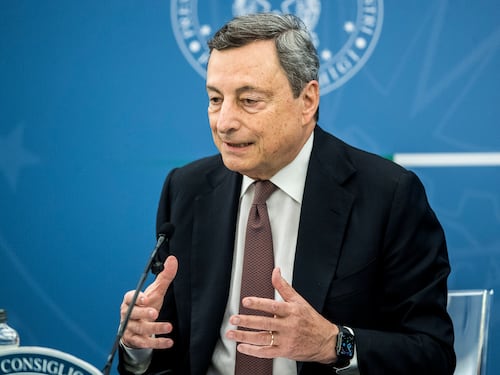 Draghi ottiene il via libera di Biden: il G20 straordinario sull'Afghanistan si farà a settembre