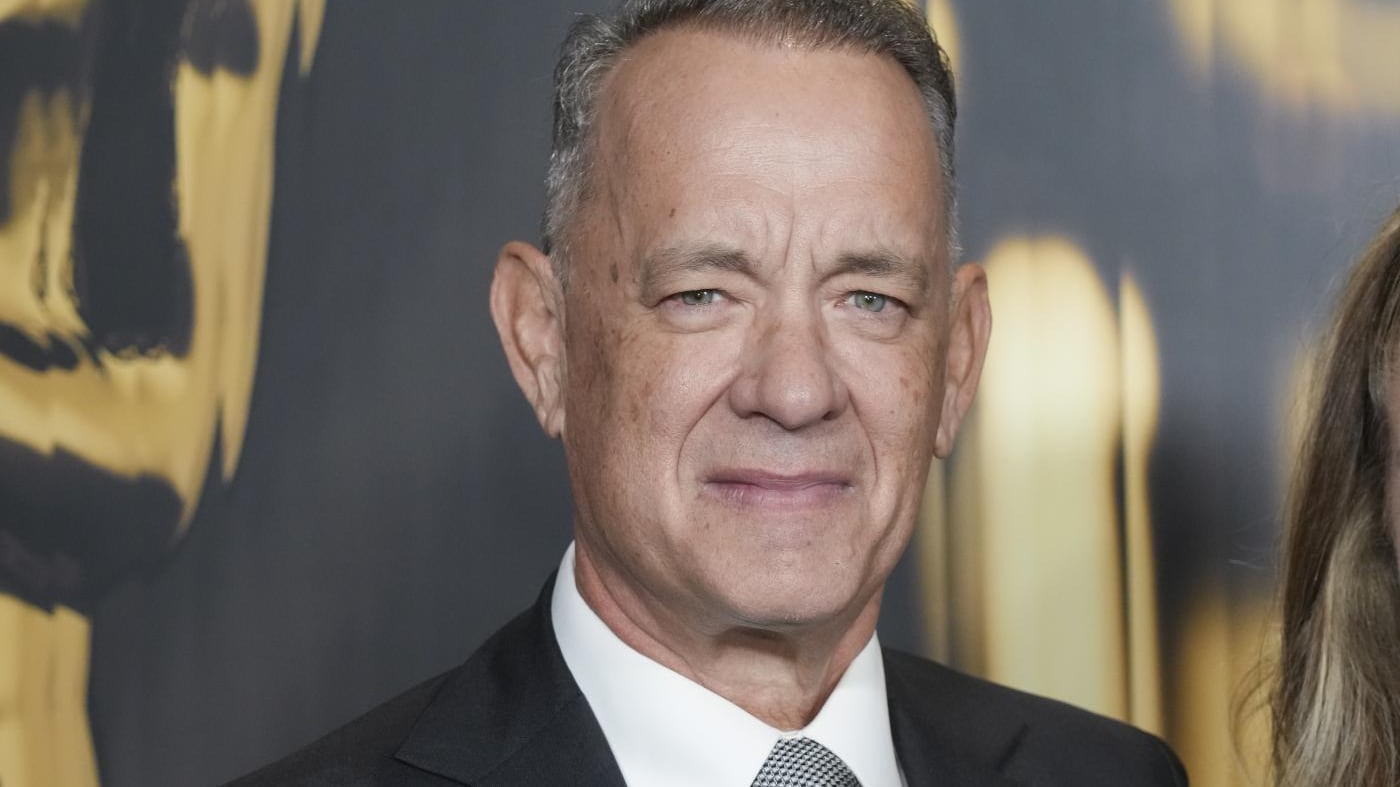Tom Hanks compie 70 anni, 5 curiosità sull’attore: il caffè, la parentela con Lincoln, l’amicizia con Springsteen