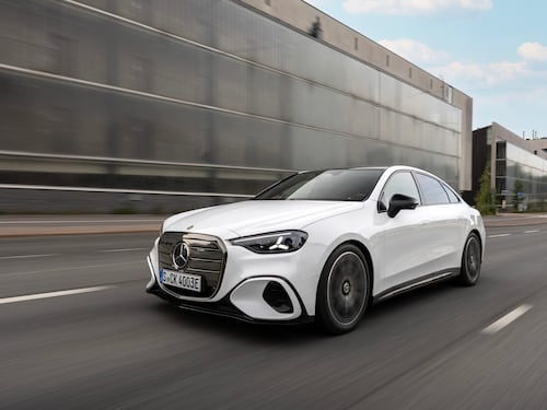 Nuova Mercedes Classe C elettrica, la prova: veloce, raffinata ed efficiente del previsto
