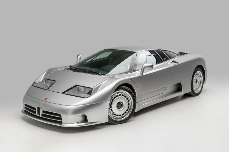 Bugatti EB110, guarda la gallery 11