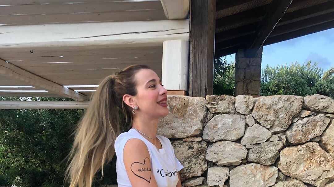 Gf Vip, Clizia si fa un tatuaggio (temporaneo) per Paolo