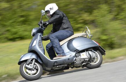 Prova Vespa 300 Gts ABS 9