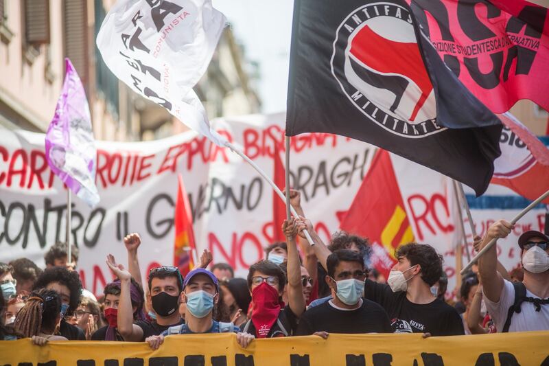 Manifestazione antifascista a Bologna per il 25 aprile 1