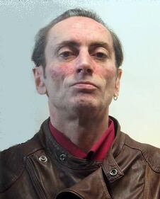 La polizia ispeziona il fosso dove è stato trovato il cadavere della ex modella 2