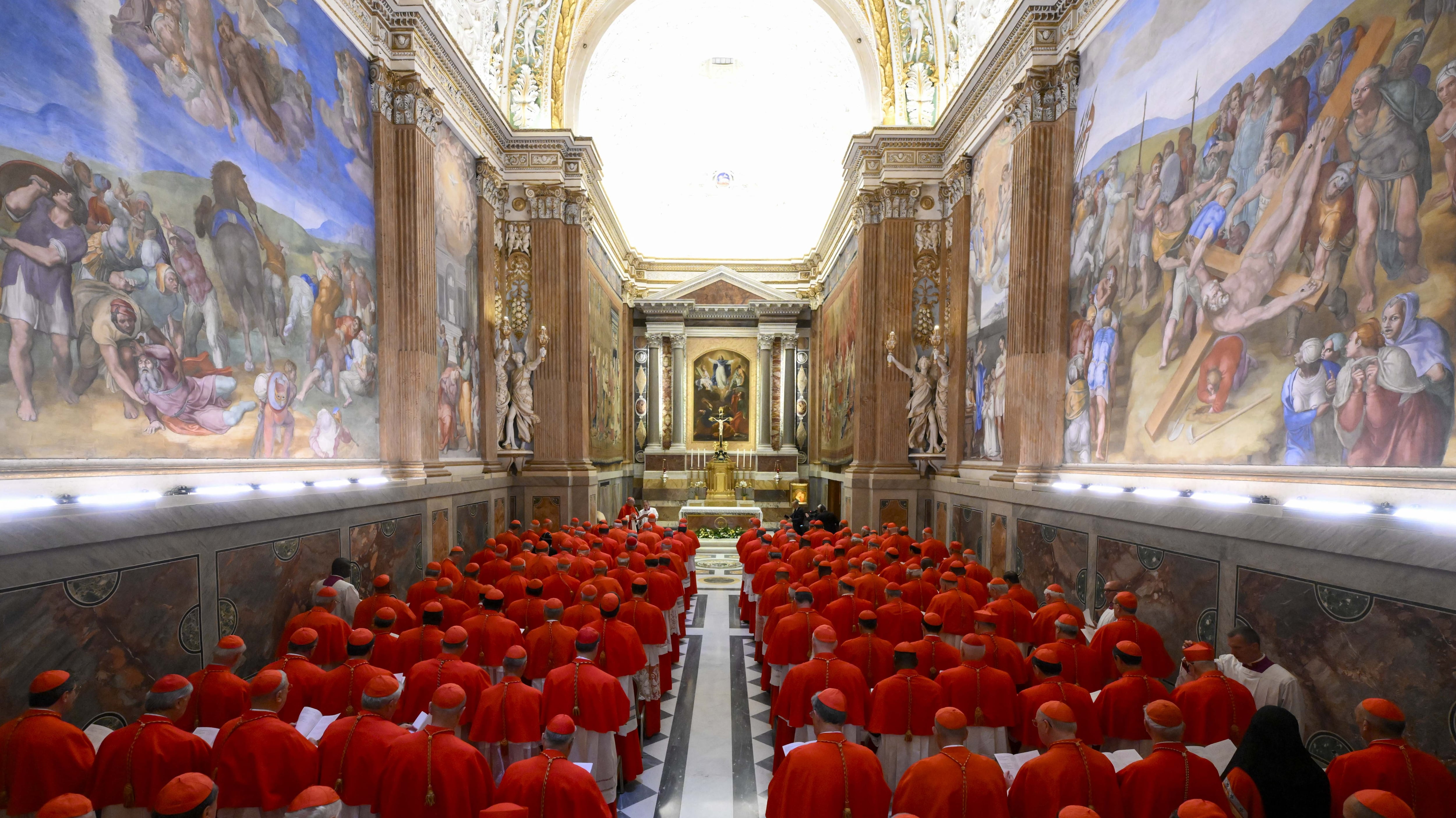 Gruppi di lavoro e pranzo con il Papa. Ecco il programma del concistoro