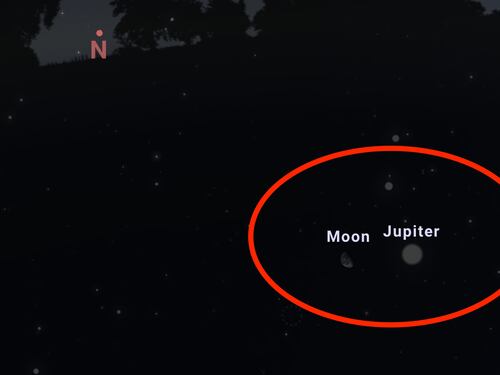 Stasera la Luna "bacia" Giove. A che ora e come ammirare lo spettacolo celeste nei cieli d’Italia