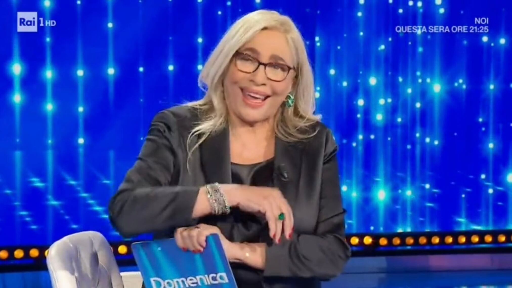 "Dice che dobbiamo svecchiare…". Affondo della Venier contro Pretelli
