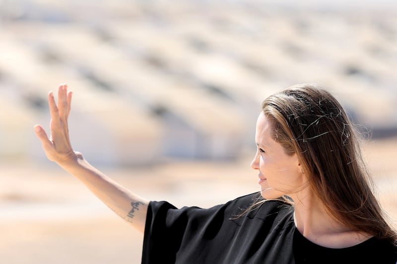 Angelina Jolie, Brad Pitt e Jennifer Aniston: foto 30