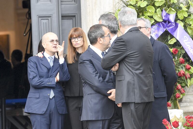 I funerali di Fabrizio Frizzi 4
