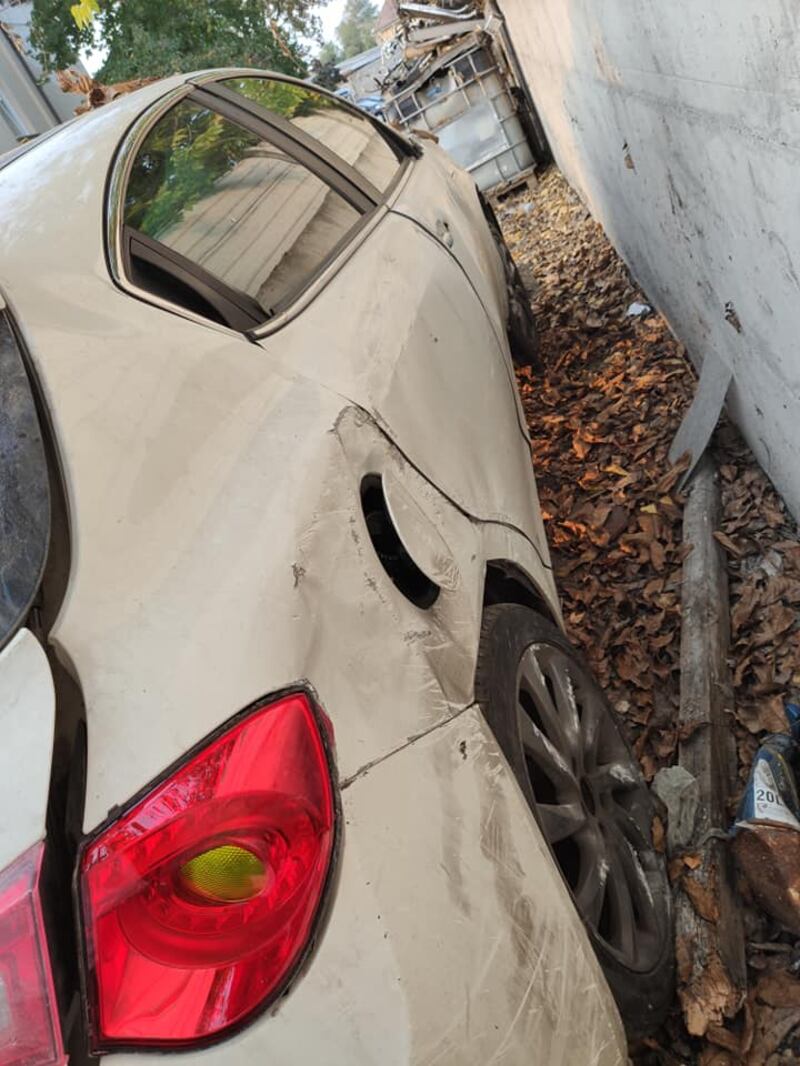 Rovigo, macchina si schianta 4