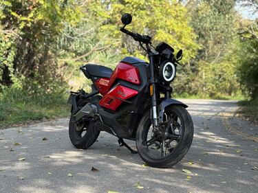 Niu RQi Sport: guarda la gallery della moto elettrica sportiva 2