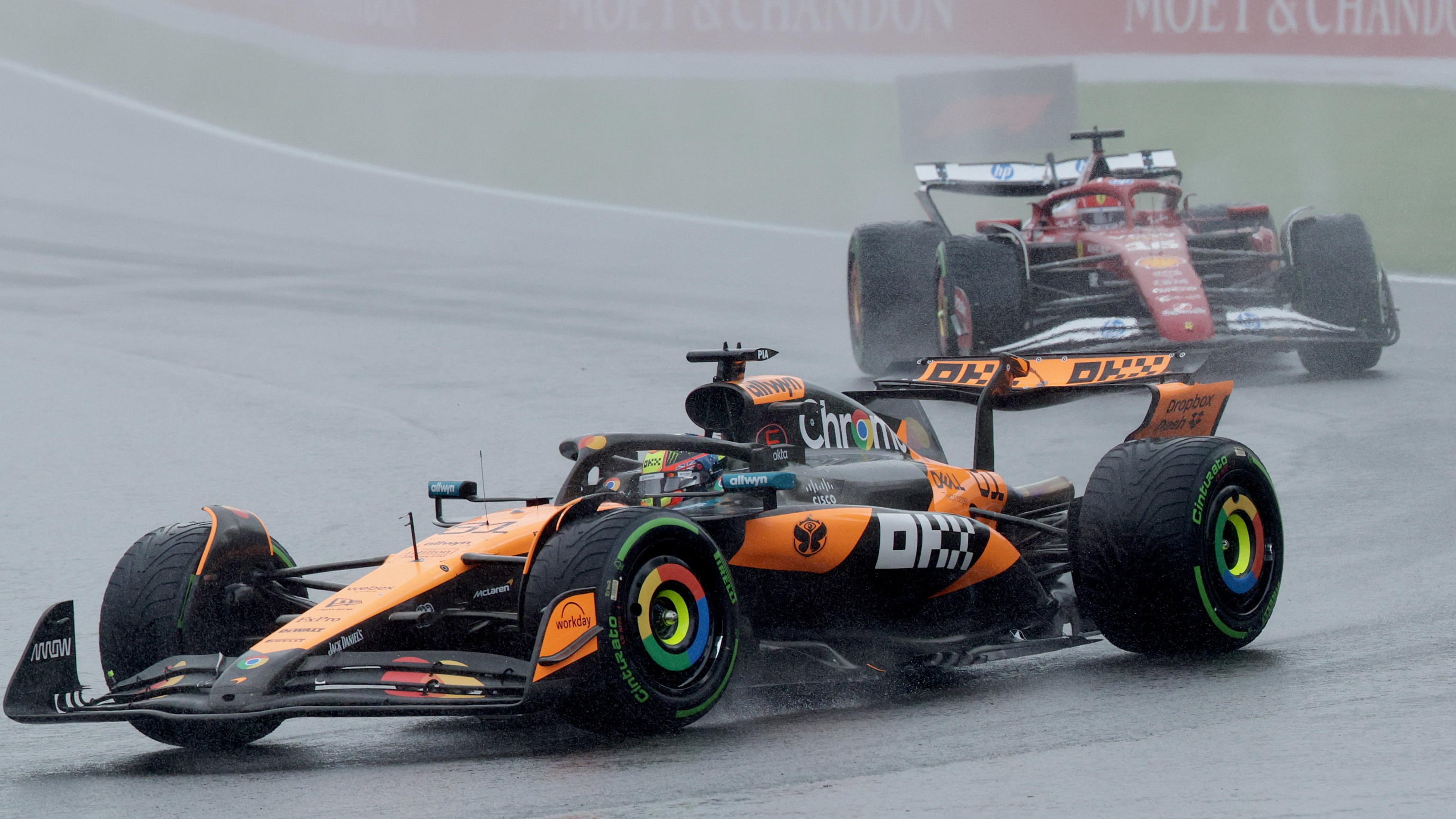 F1, dopo la pioggia, nuova doppietta McLaren a Spa. Leclerc 3°, gran rimonta di Hamilton