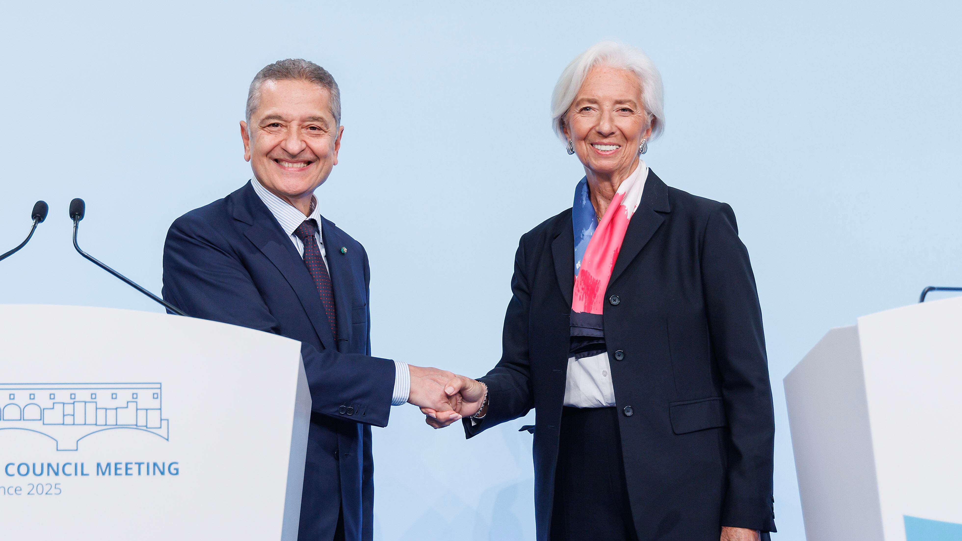 Tassi invariati, si guarda all’euro digitale