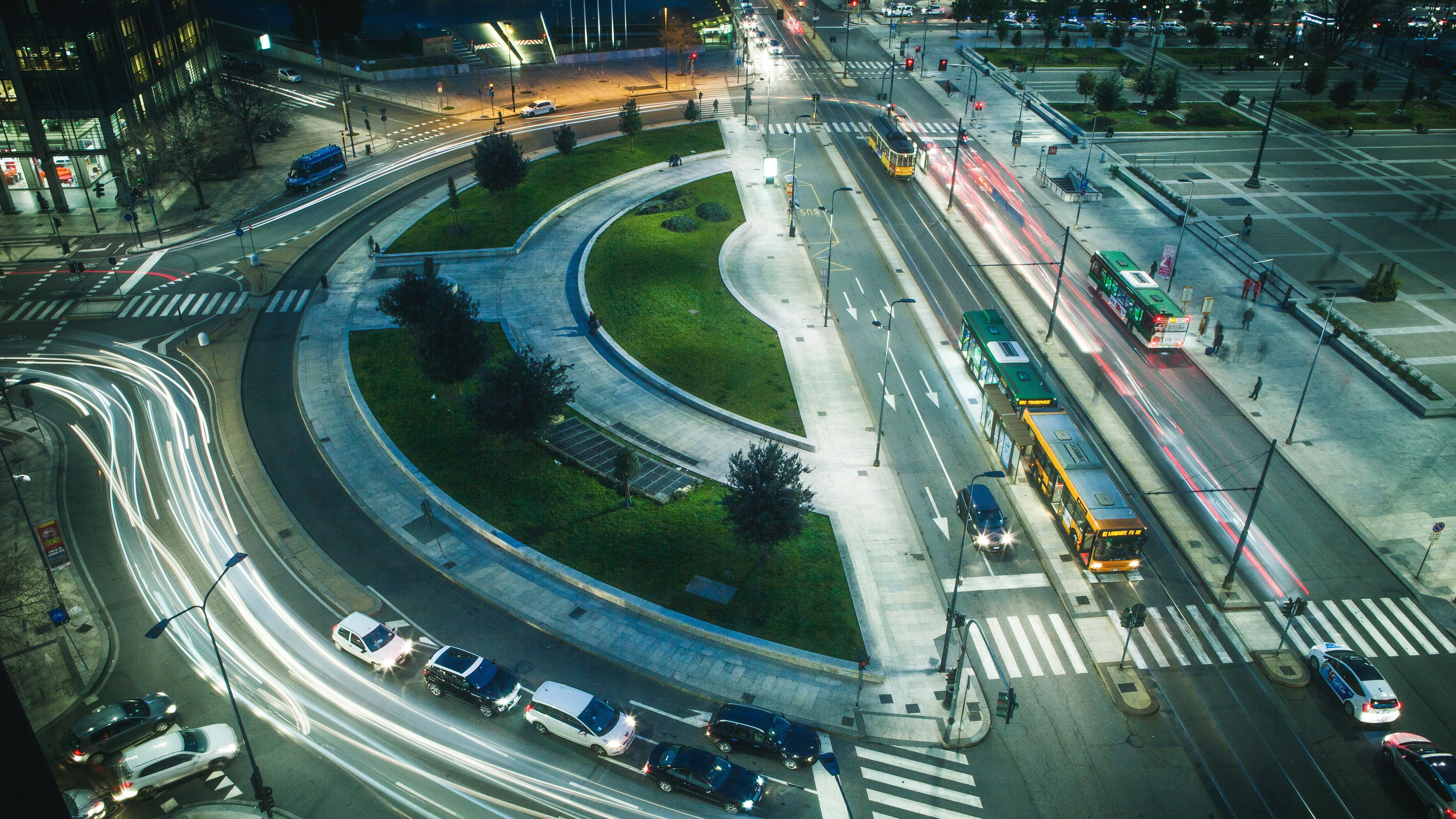 Mobilità anno zero: sopravvivere alla metropoli