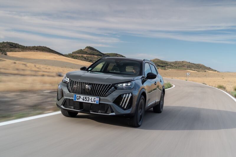 Nuova Peugeot 2008: guarda tutte le foto 7