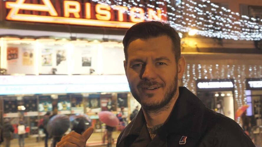 Alessandro Cattelan a sorpresa a Sanremo, ma è mistero sulla sua partecipazione