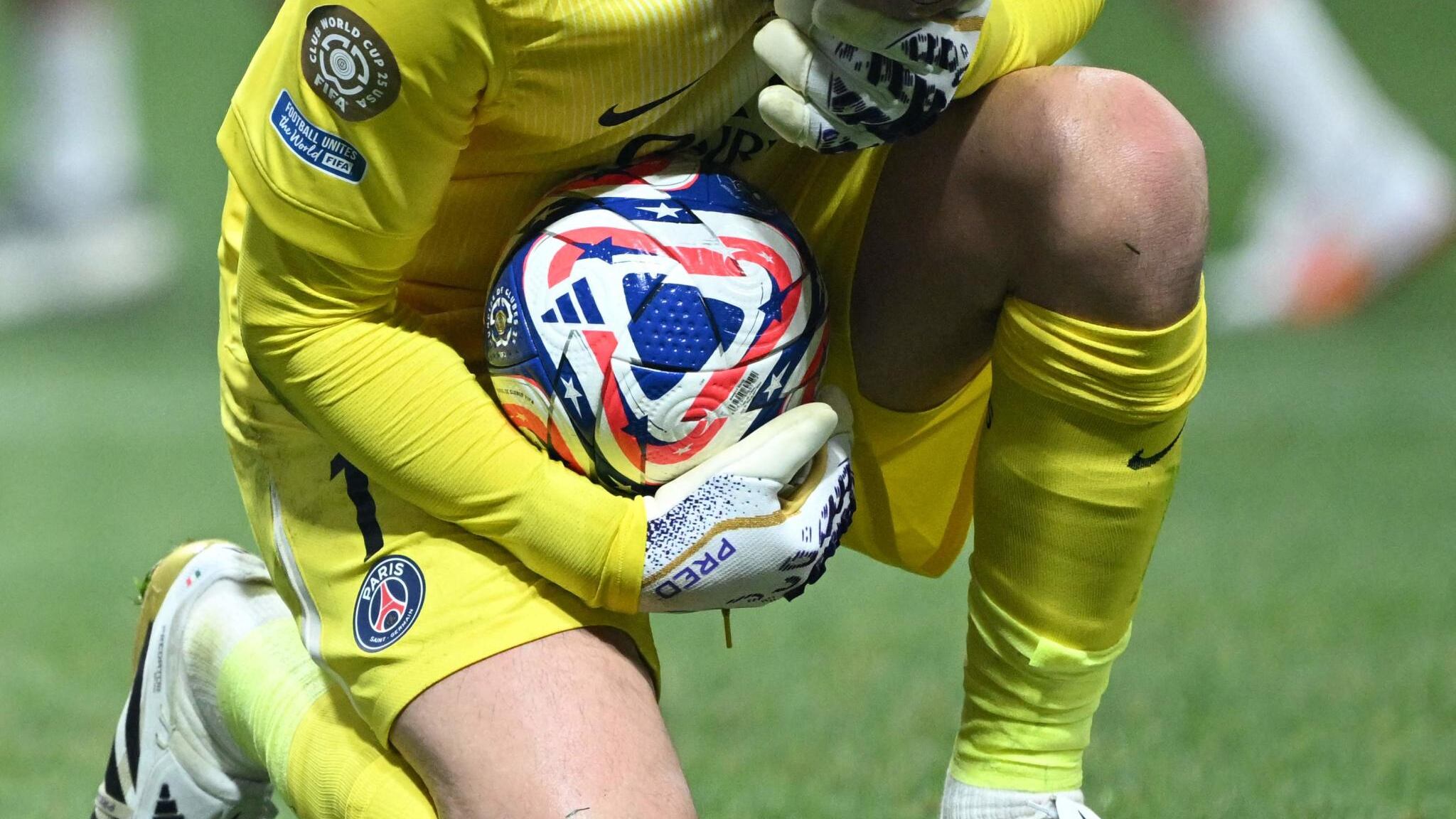 Giù le mani da Gigio