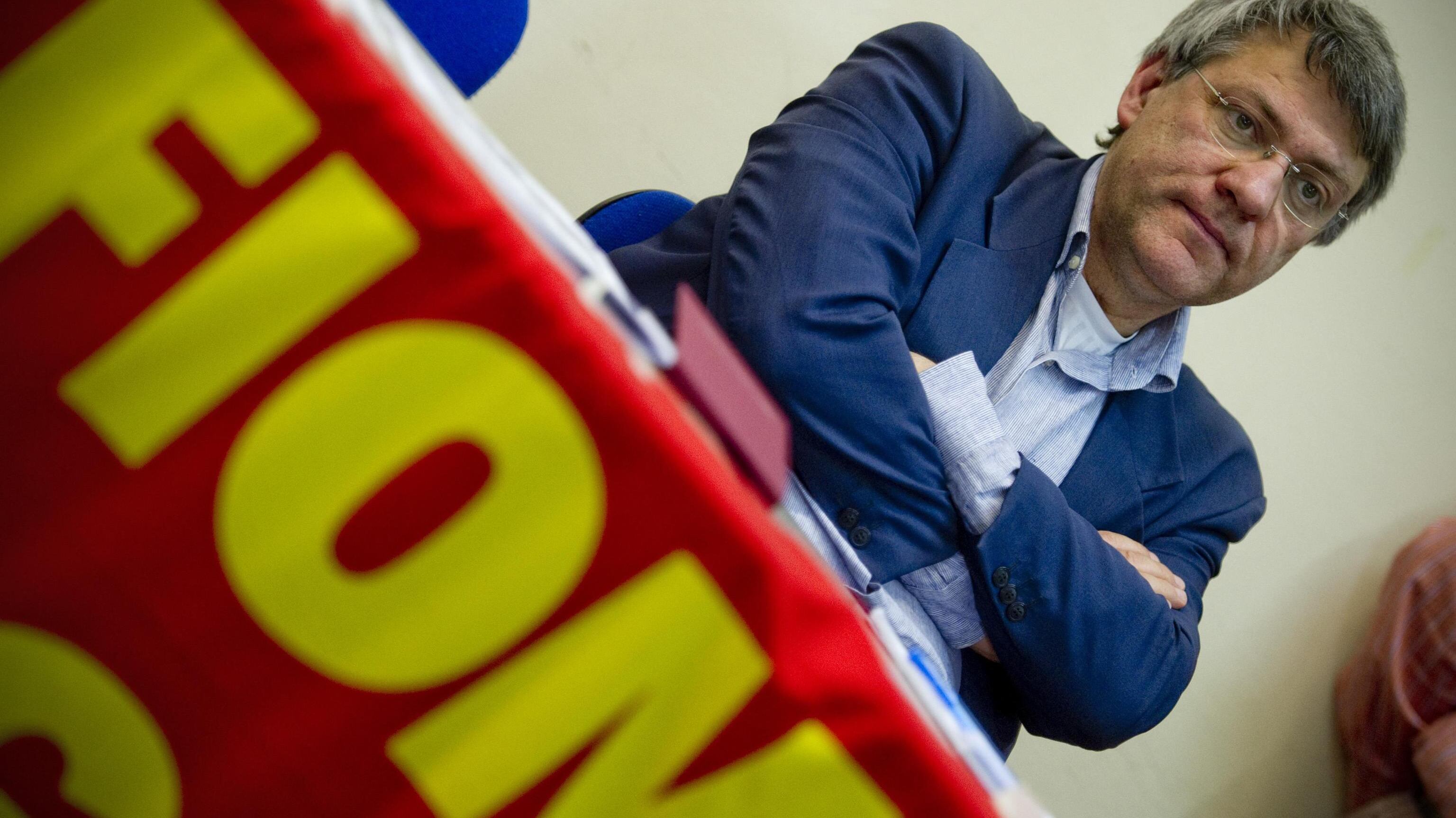 Fiom in piazza contro Letta E la sinistra Pd si precipita