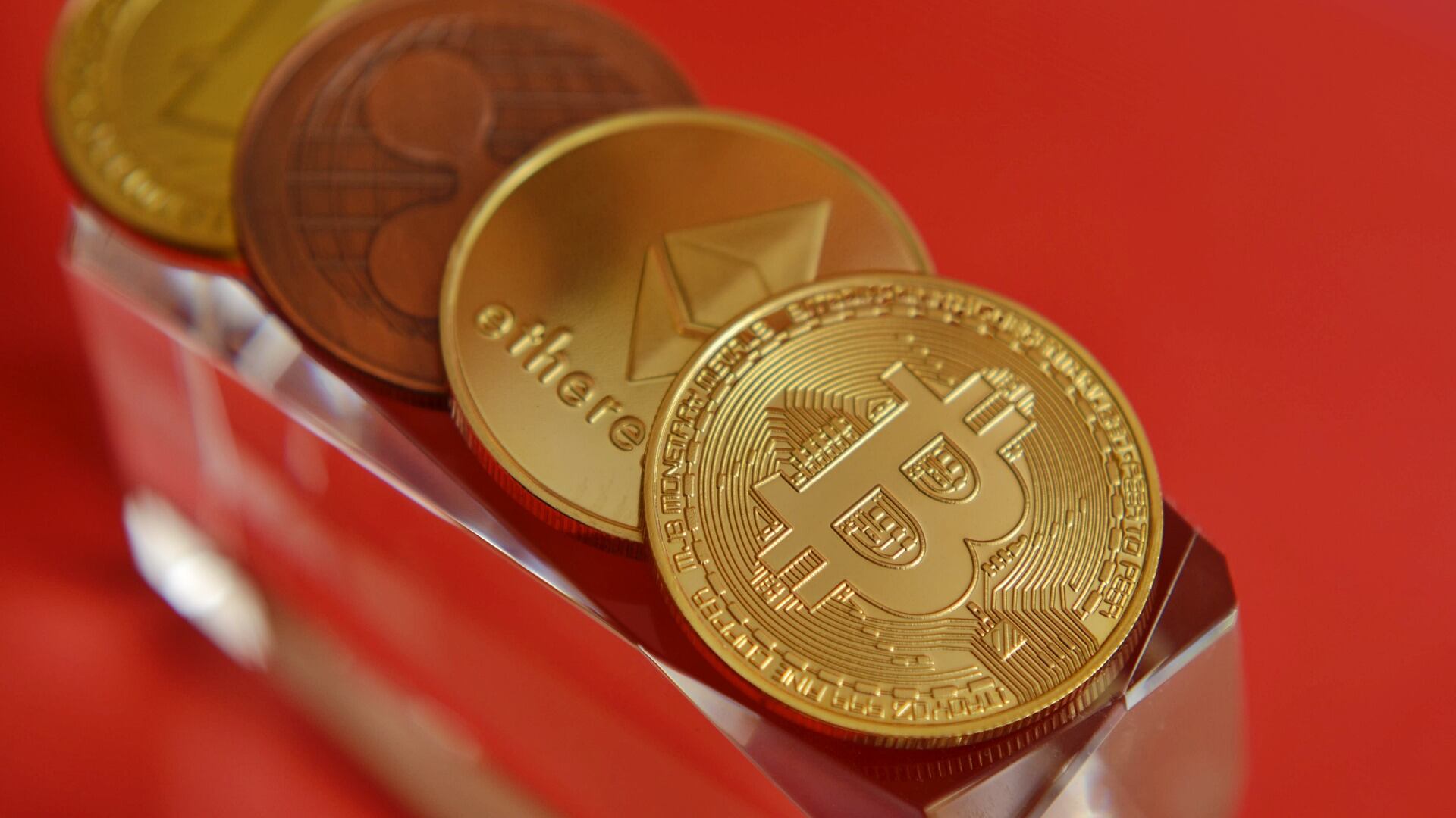 Re delle cripto nella polvere: rischia la cella per 100 anni